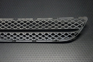 BMW 3 SERIES SE FRONT BUMPER LOWER GRILL E90 E91 2006 - 2008 GENUINE 51117154556