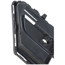Load image into Gallery viewer, Volvo XC40 front bumper lower grill 2022 onwards 5 Door SUV Genuine 32136098
