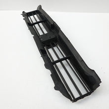 Load image into Gallery viewer, BMW 3 SERIES FRONT BUMPER Grill Air Vent Guide G20 G21 GENUINE 9465187-04
