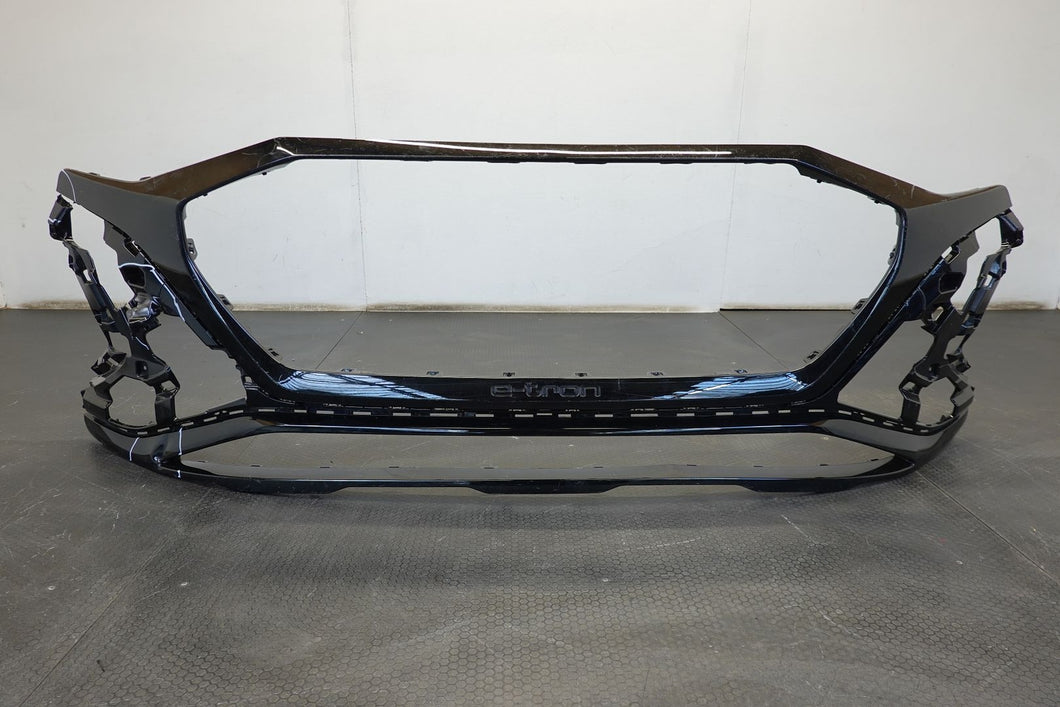 AUDI Q8 E-TRON ETRON SPORTBACK FRONT BUMPER CENTRE 2023 onward GENUINE 4KE807725