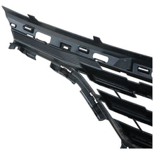 Load image into Gallery viewer, Renault Captur Grill front bumper upper 2020-2023 Genuine Used 623105565R

