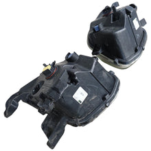 Load image into Gallery viewer, Ford fiesta front fog light set 2018-2022 Genuine H1BB-15A254-AB H1BB-15A255-AB

