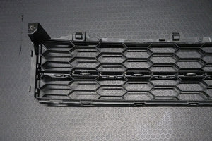 SKODA SUPERB FRONT BUMPER Lower Grill 2015 onwards GENUINE pn 3V0853677