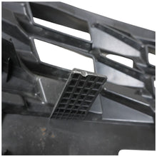 Load image into Gallery viewer, Hyundai I10 front bumper centre grill 2020-2023 Hatchback Genuine 86351-K7000
