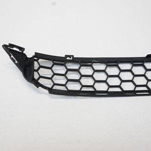 VOLVO S60 V60 R Design FRONT BUMPER Lower Centre Grill 2014 on GENUINE 31383148