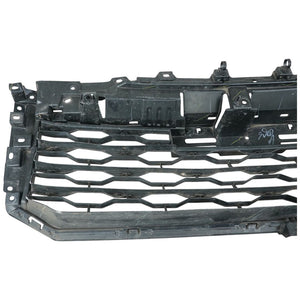 MITSUBISHI L200 FRONT BUMPER Centre Grill 2019 onwards GENUINE pn 6402A515