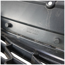 Load image into Gallery viewer, NISSAN QASHQAI FRONT BUMPER Upper Grill 2017 onwards GENUINE pn 62398 HV80A
