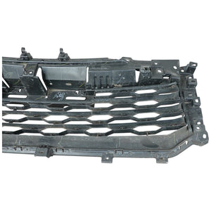MITSUBISHI L200 FRONT BUMPER Centre Grill 2019 onwards GENUINE pn 6402A515