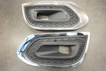 Load image into Gallery viewer, RENAULT KADJAR FRONT BUMPER Left Right Grill fog Trim Set 261A30096R 261A30096R
