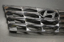 Load image into Gallery viewer, HYUNDAI TUCSON FRONT BUMPER Upper Grill Hybrid 2021 onwards pn 86351-N7100
