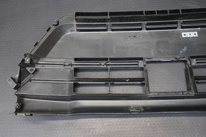 SUZUKI VITARA FRONT BUMPER Centre Grill 2018 onwards GENUINE SUV pn 71721-86R