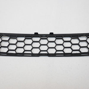 VOLVO S60 V60 R Design FRONT BUMPER Lower Centre Grill 2014 on GENUINE 31383148