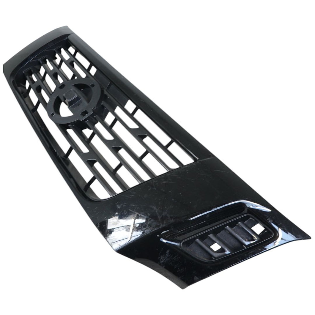 NISSAN NAVARA Front Bumper Upper Grill 2014 onwards SUV GENUINE pn 623105JU1C