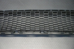 LEXUS IS 2013 to 2016 FRONT BUMPER Lower Centre Grill GENUINE pn 53113-53060