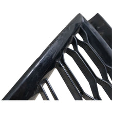Load image into Gallery viewer, BMW 3 series M Sport front bumper RH Grill G20 2019 2020 GENUINE 51118075602
