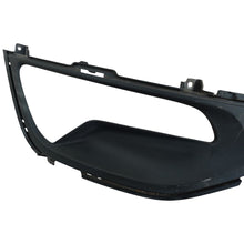 Load image into Gallery viewer, Kia Sportage front bumper centre grill 2010-2015 GENUINE 86561-3U000

