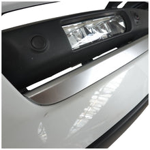 Load image into Gallery viewer, RANGE ROVER VOGUE FRONT BUMPER L405 2013 to 2017 SUV GENUINE pn CK52-17F003-AA
