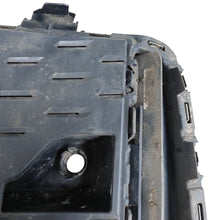 Load image into Gallery viewer, BMW X7 M Sport front bumper grill set G07 2019-2021 51118074260 51118074259
