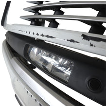 Load image into Gallery viewer, RANGE ROVER VOGUE FRONT BUMPER L405 2013 to 2017 SUV GENUINE pn CK52-17F003-AA

