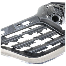 Load image into Gallery viewer, RENAULT CAPTUR Grill FRONT BUMPER Upper 2020 onwards Genuine Used 623105565R
