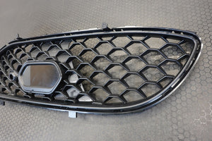 GENUINE ALFA ROMEO GIULIA FRONT BUMPER Lower RH Right Grill Saloon pn 156119500