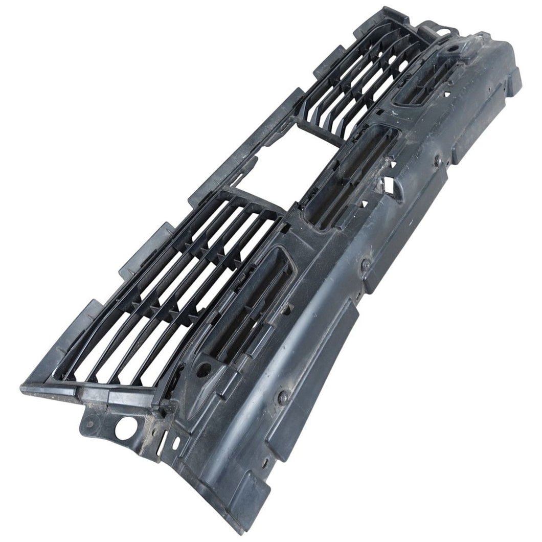 Peugeot 3008 front bumper lower centre grill 2017-2019 Genuine 9811665777