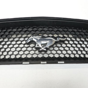 FORD MUSTANG FRONT BUMPER Upper Grill 2015 onwards GENUINE pn GR3B-8200-ACW