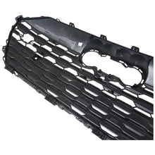 Load image into Gallery viewer, AUDI Q8 E-TRON FRONT BUMPER Centre Grill 2021 onwards GENUINE 4KE853651H
