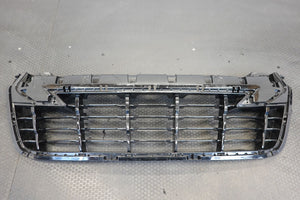 GENUINE ISUZU DMAX D-MAX FRONT BUMPER Centre Grill 2021 onwards Pickup