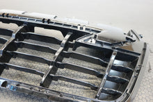 Load image into Gallery viewer, GENUINE ISUZU DMAX D-MAX FRONT BUMPER Centre Grill 2021 onwards Pickup
