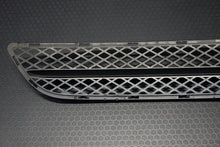 Load image into Gallery viewer, BMW 3 SERIES SE FRONT BUMPER LOWER GRILL E90 E91 2006 - 2008 GENUINE 51117154556
