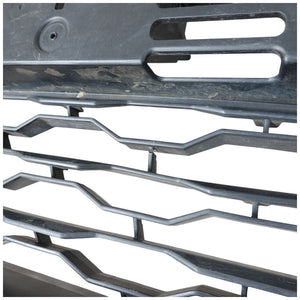MITSUBISHI L200 FRONT BUMPER Centre Grill 2019 onwards GENUINE pn 6402A515