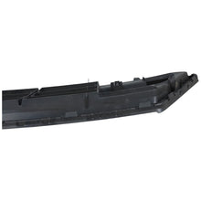 Load image into Gallery viewer, Volvo XC40 front bumper lower grill 2022 onwards 5 Door SUV Genuine 32136098
