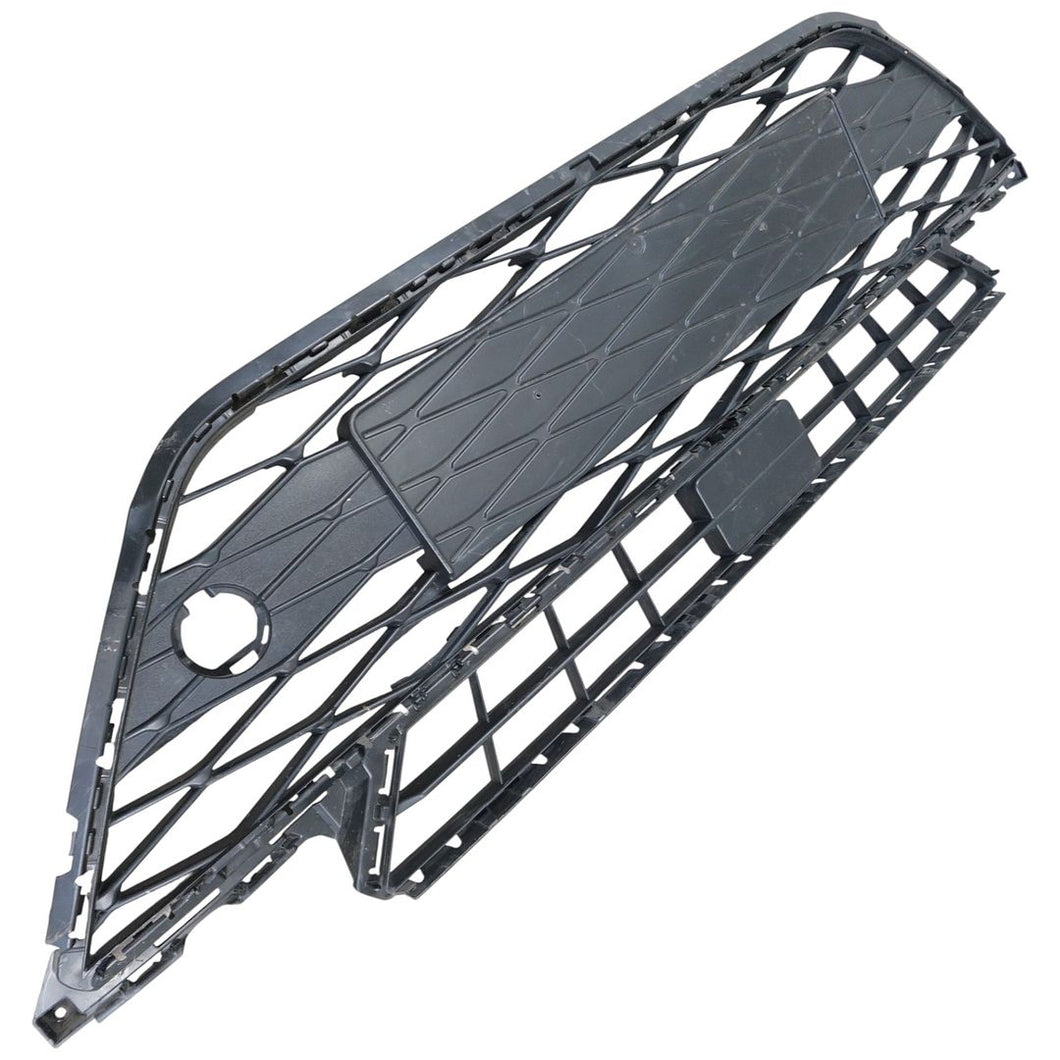 Seat Ateca front bumper centre grill Genuine 2020-2022 575853668P