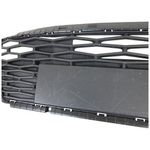 Load image into Gallery viewer, HYUNDAI I10 FRONT BUMPER Centre Grill 2020 onwards Hatchback GENUINE 86351-K7650
