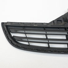 Load image into Gallery viewer, VAUXHALL COMBO FRONT BUMPER Upper Centre Grill 2012 onwards GENUINE 735539600
