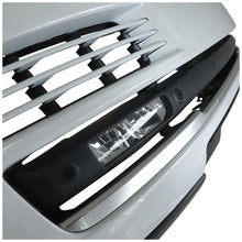 Load image into Gallery viewer, RANGE ROVER VOGUE FRONT BUMPER L405 2013 to 2017 SUV GENUINE pn CK52-17F003-AA
