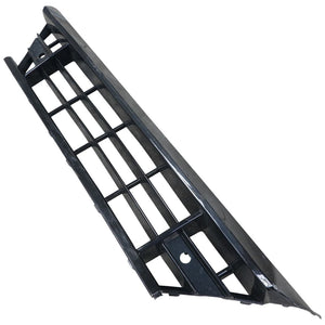 Volvo XC60 R Design front bumper lower grill 2022-2025 GENUINE Used 32234959