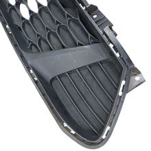 Load image into Gallery viewer, Kia Ceed Cee'd front bumper lower grill 2018-2020 GENUINE 86560-J7000
