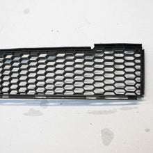 Load image into Gallery viewer, FIAT 500 FRONT BUMPER Lower Centre Grill 2007 to 2015 GENUINE pn 735425618
