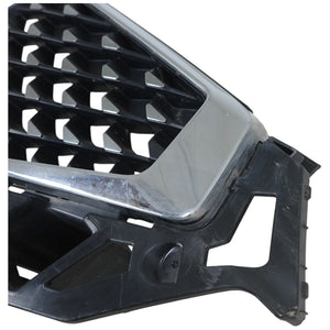 Seat Ateca front bumper upper grill Genuine 2020 onwards 575853654M