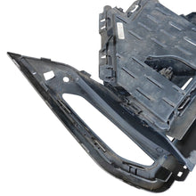 Load image into Gallery viewer, BMW X7 M Sport front bumper grill set G07 2019-2021 51118074260 51118074259
