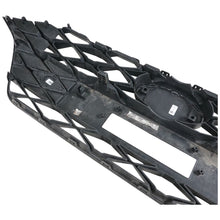 Load image into Gallery viewer, HYUNDAI I20 FRONT BUMPER Centre Grill 2020 onwards Hatchback GENUINE 86351-Q0200
