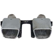 Load image into Gallery viewer, JEEP GRAND CHEROKEE Exhaust Tip Set Rear Bumper 2014 on 68236950AA 68236949AA
