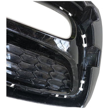 Load image into Gallery viewer, MG ZS REAR BUMPER Right RH Grill Facelift 2020 onwards GENUINE pn 10694869
