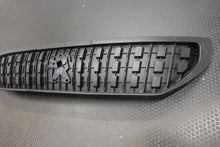 Load image into Gallery viewer, PEUGEOT EXPERT FRONT BUMPER Upper Grill 2017 onwards Van Genuine Used 9845427080
