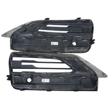Load image into Gallery viewer, Volvo XC90 front bumper left right grill set 2020-2024 SUV GENUINE 31663514
