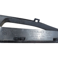 Load image into Gallery viewer, Nissan Primastar front bumper right grill 2022-2024 Genuine 263312590R

