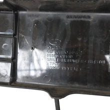 Load image into Gallery viewer, Hyundai I20 front bumper upper grill 2015-2019 Hatchback Genuine 86351-C8000
