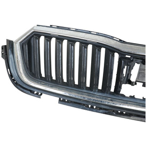 SKODA OCTAVIA FRONT BUMPER Upper Grill 2020 to 2023 Genuine 5E3807723